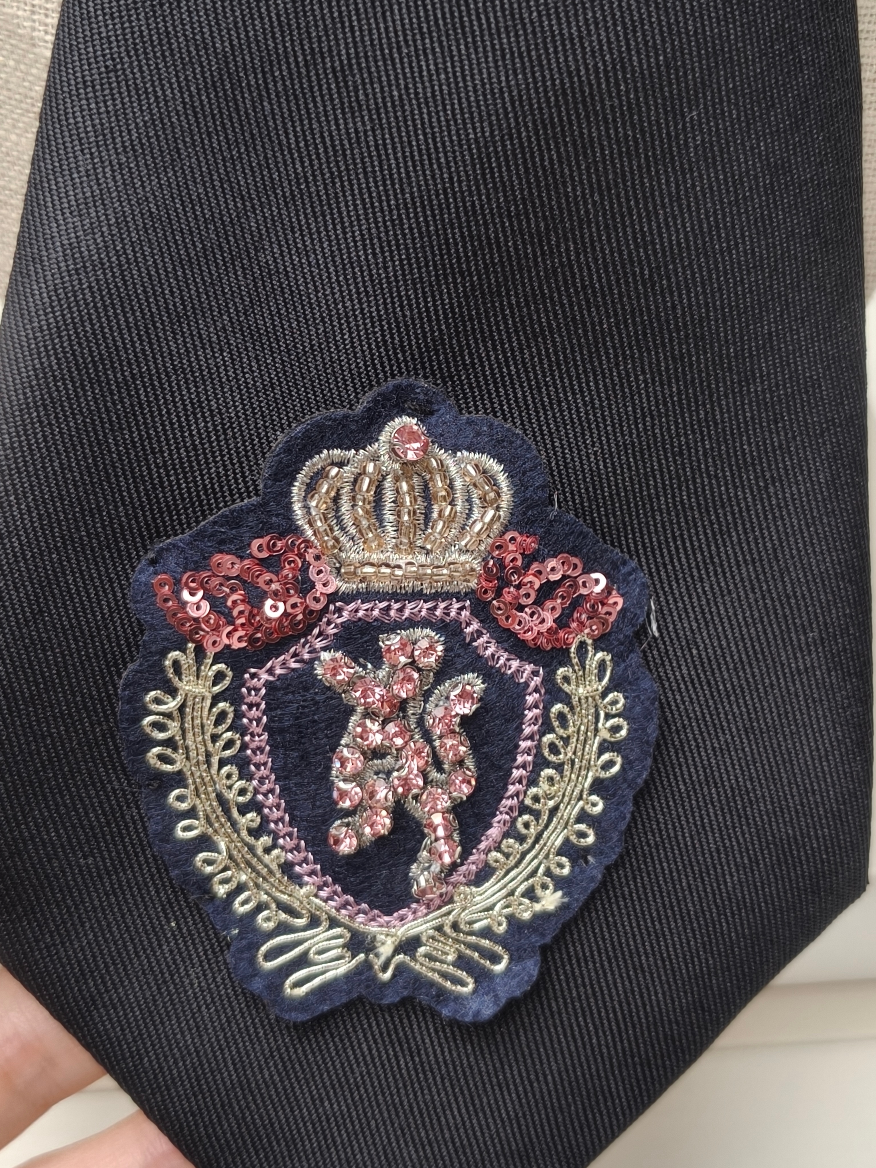 High-End Crown Badge Black Tie - Women'S Formal Wear Accessories reseña y precio