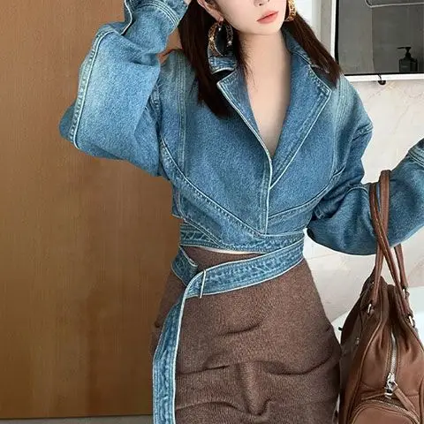 Blue Washed Retro Denim Jacket - Unique Women'S Formal Wear reseña y precio