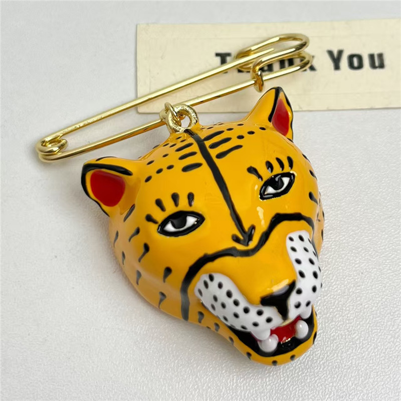 Elegant Enamel Tiger Brooch Pi - Women'S Formal Wear Accessories reseña y precio