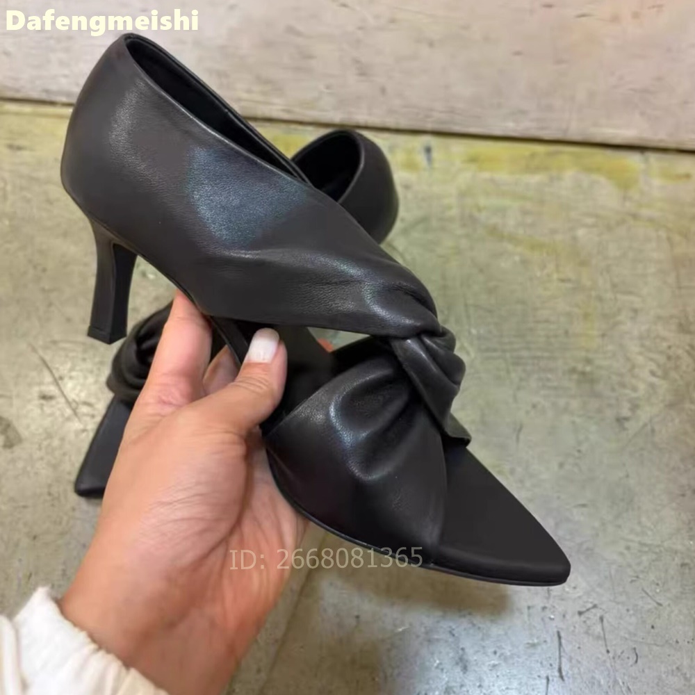 Women Black Leather Twisted Kn - Kitten Heel Women reseña y precio
